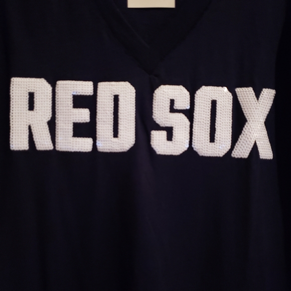 Pink Victoria's Secret Boston Red Sox Short Sleeve T-shirt Sequins NWT - Picture 9 of 16